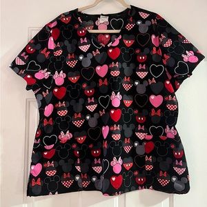 Mickey & Minnie Valentine’s Day Scrub top